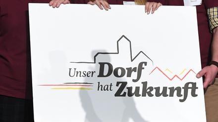 Unser Dorf hat Zukunft. Naugarten gewinnt Dörfer-Wettbewerb.