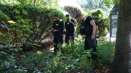 Die Leiche einer mutmaßlich getöteten Frau lag im Berliner Volkspark Humboldthain. 