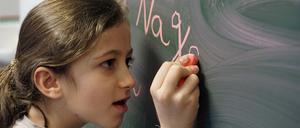 Verursacht mitunter grauenhafte Geräusche: Kreide auf einer Tafel.