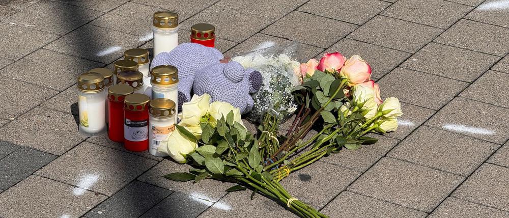 Nach dem Tod eines Zwölfjährigen auf einem Parkplatz in Niedernhall sind viele Fragen offen.
