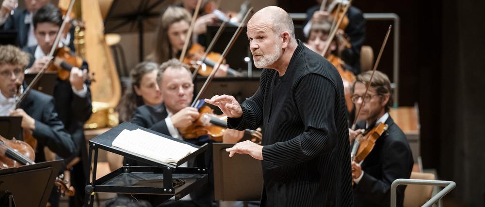 François-Xavier Roth dirigiert „Le Sacre du printemps“.
