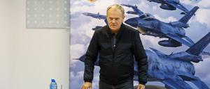 Polens Regierungschef Tusk glaubt nicht an Versehen der Russen - und lässt erneut Kampfjets aufsteigen. (Archivbild)