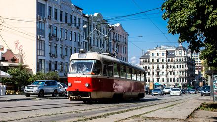 Die in der Tschechoslowakei gebauten „Tatra“-Wagen sind das häufigste Modell der Straßenbahn in Kyjiw.
