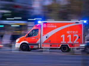 Der Unfall ereignete sich auf der Bundesstraße 246 (Symbolbild).