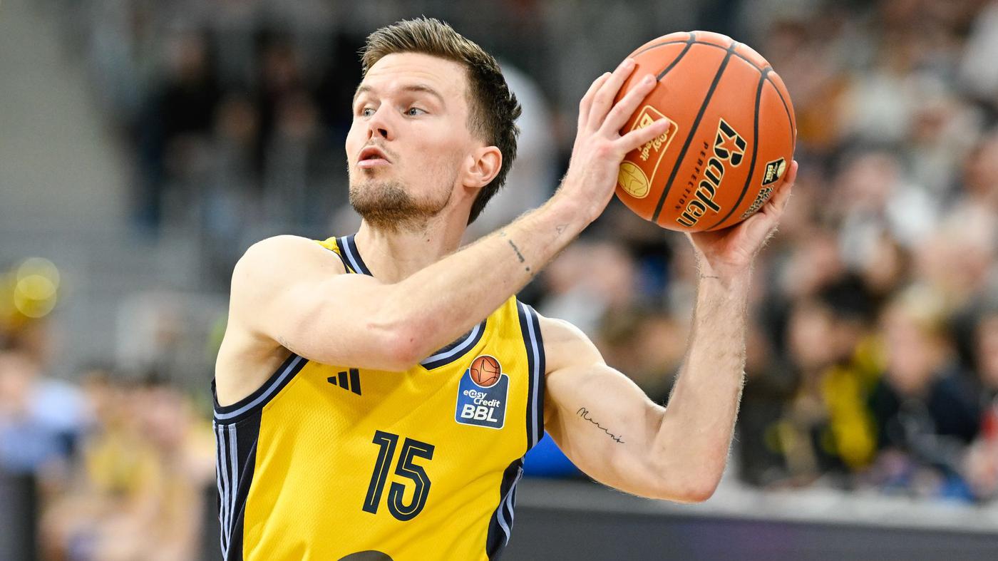Basketball-Alba-Berlin-gewinnt-Testspiel-gegen-Rostock-deutlich