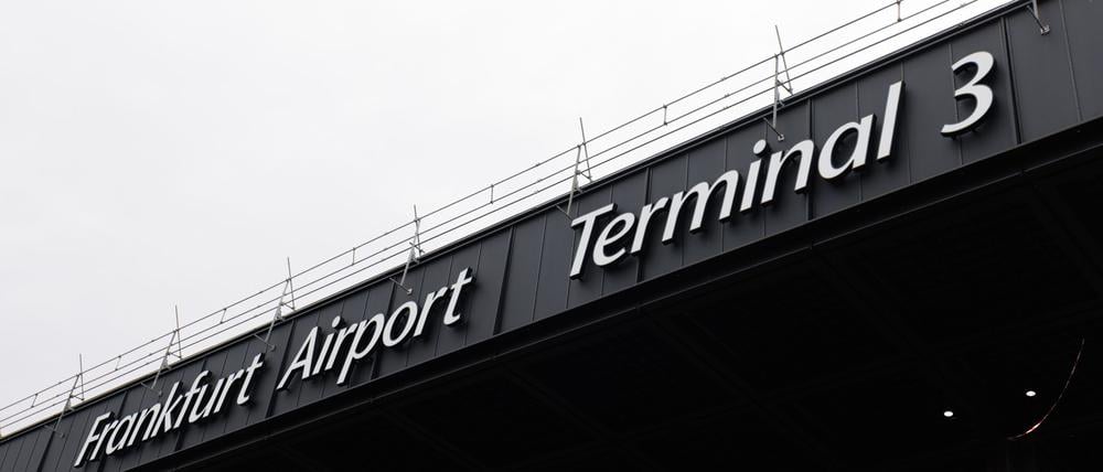 Bevor das neue Terminal in Betrieb geht, plant der Flughafenbetreiber Fraport einen Testlauf. (Archivbild)