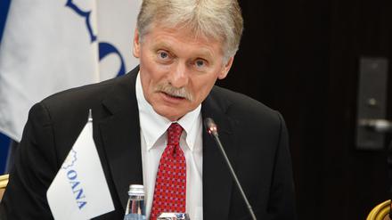 19.06.2025, Russland, St. Petersburg: Kremlsprecher Dmitri Peskow redet auf der Generalversammlung der Organization of Asia-Pacific News Agencies.