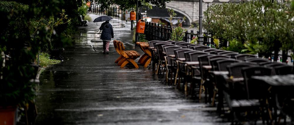 Tiefdruckgebiete werden 2026 weibliche Namen tragen. (Symbolbild)