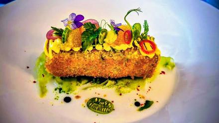Zweierlei Aal mit Gurken und Buttermilch