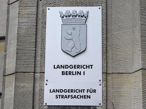 In einem Prozess um drei Gewalttaten in Berlin-Neukölln sind zwei Brüder zu Haftstrafen von jeweils über 14 Jahren verurteilt worden. (Symbolbild)