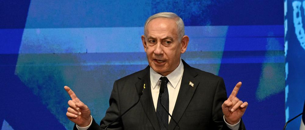 Israels Ministerpräsident Benjamin Netanjahu spricht bei der Eröffnungsveranstaltung der parteiübergreifenden Delegation amerikanischer Abgeordneter in Jerusalem.