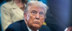 US-Präsident Donald Trump verklagt nach eigenen Angaben die „New York Times“.