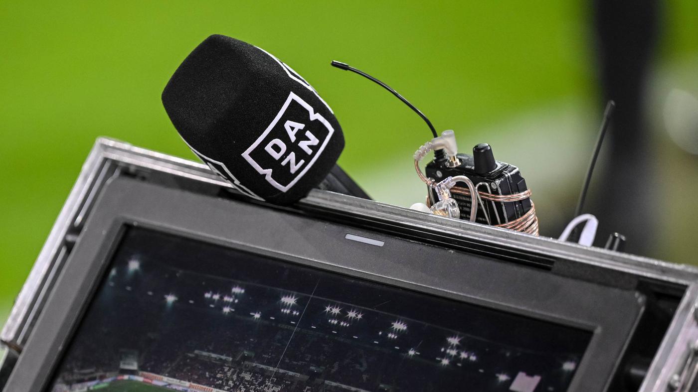 Preiserh-hung-bei-Streamingdienst-Schon-4-500-Nutzer-haben-sich-Sammelklage-gegen-Dazn-angeschlossen