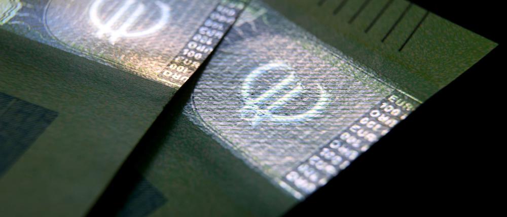 Die EU-Kommission überwacht, ob die Mitgliedsstaaten die europäischen Schuldenvorgaben einhalten.