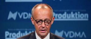 Bundeskanzler Friedrich Merz (CDU) spricht beim 15. Deutschen Maschinenbau-Gipfel des Verbandes Deutscher Maschinen- und Anlagenbau e.V. (VDMA). 
