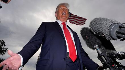 Trump äußert sich zum Tod von Robert Redford.