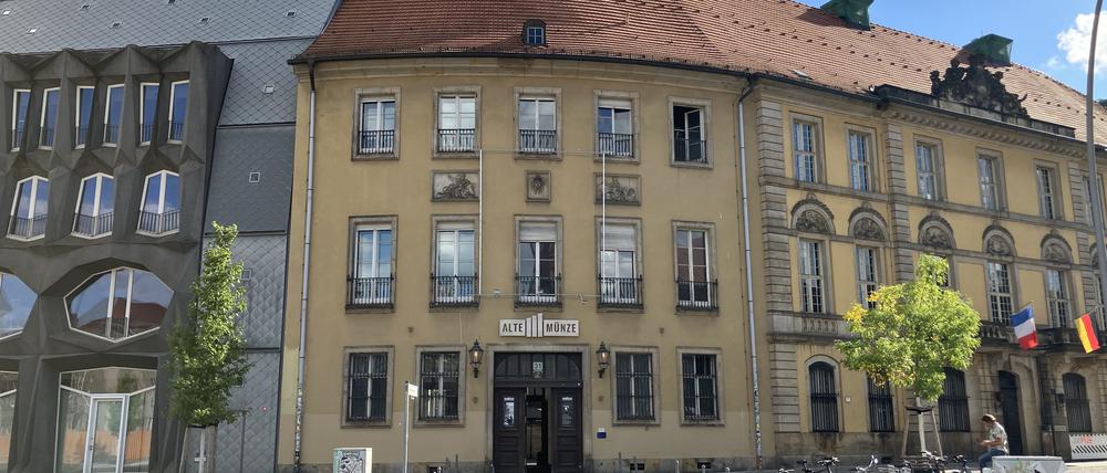 Durch das Haus 1 der Alten Münze kommt von vom Molkenmarkt in den Innenhof.