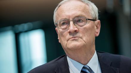Die Staatsanwaltschaft ermittelt gegen den früheren BND-Chef Hanning wegen des Verdachts der Kindesentziehung. (Archivbild) 