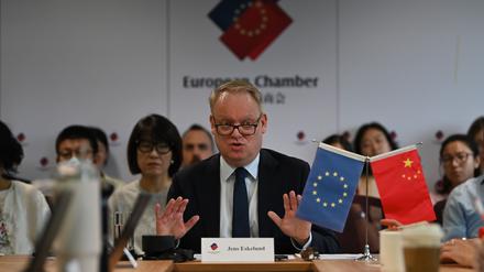 Die EU-Kammer gab auch weitere Informationen zur Lage um Exportkontrollen auf Seltene Erden. 