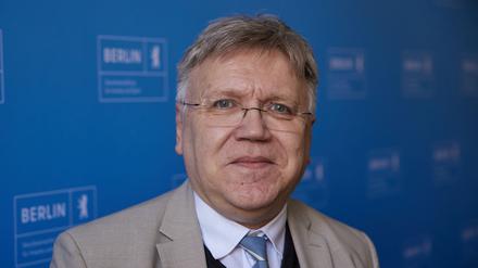 Landeswahlleiter Stephan Bröchler hat bereits mit den Vorbereitungen auf die Abgeordnetenhauswahl 2026 begonnen. (Archivbild)