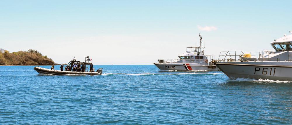 Boote französischer Sicherheitskräfte vor Mayotte (Symbolbild)