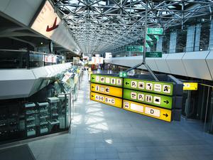 Das fast leere Gelände vom Flughafen Tegel.