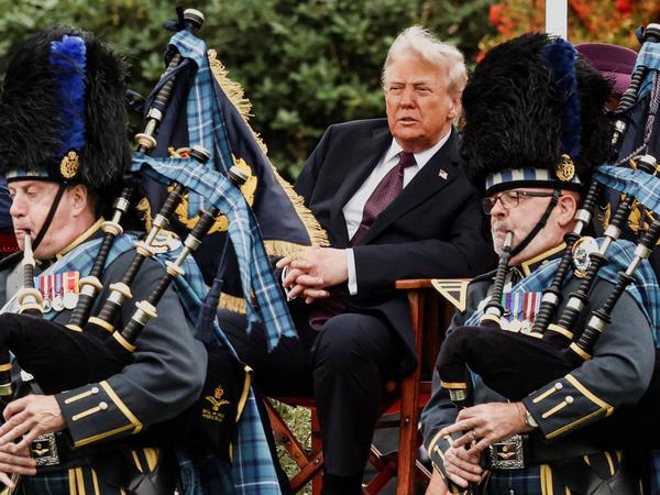 U.S. President Donald Trump as pipers go by at the Beating the Retreat ceremony during their state visit, at Windsor Castle, in Windsor, Britain, September 17, 2025. REUTERS/Kevin Lamarque



     TPX IMAGES OF THE DAY     