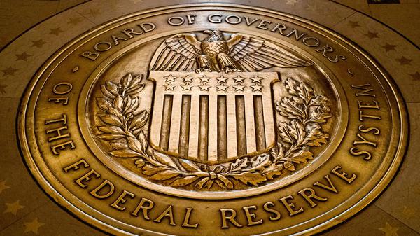 Die US-Notenbank Federal Reserve hat erstmals seit Monaten den Leitzins gesenkt. (Archivfoto)