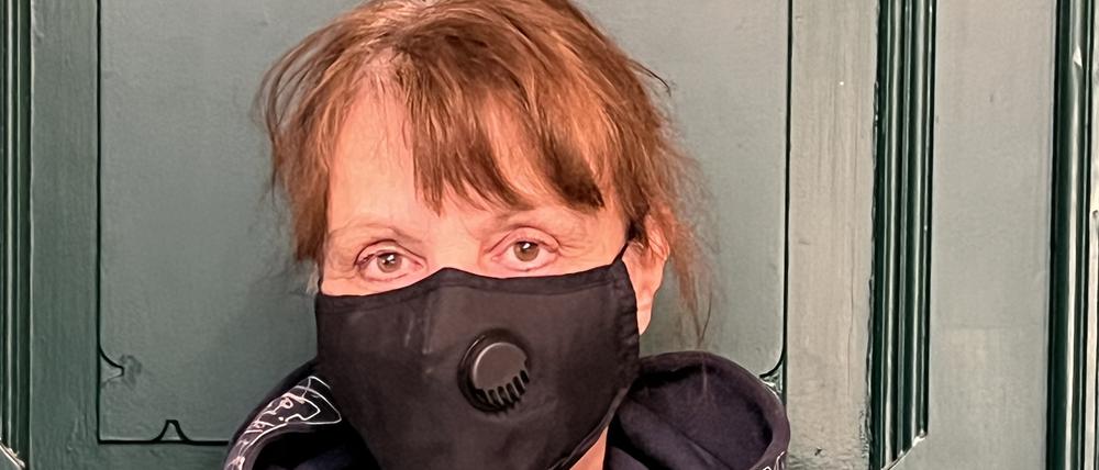 Frau E.-P. im Bürgeramt Steglitz.