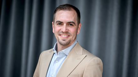 Philipp Lahm sei eine der prägendsten Persönlichkeiten des deutschen Fußballs, begründete das Bundespräsidialamt. (Archivbild)