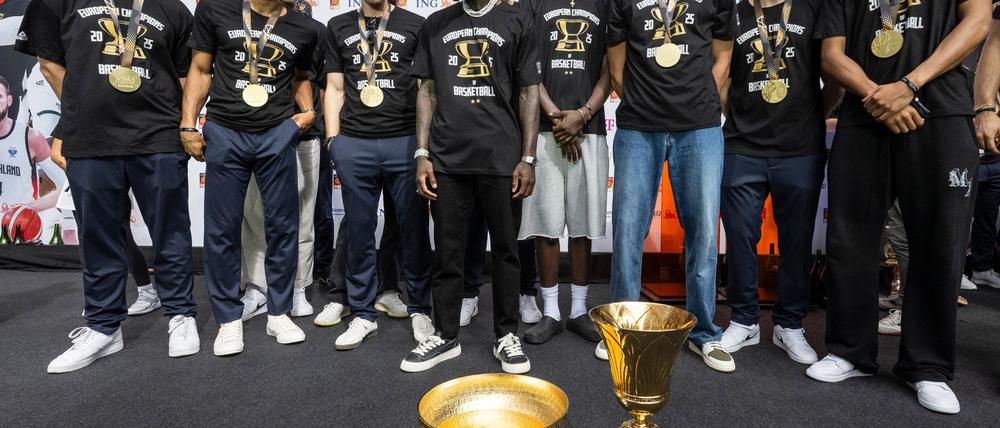 Die deutschen Basketballer sind auch in der Weltrangliste weit oben.