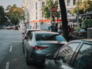 Teure Autos in Neukölln am 15. August 2025.