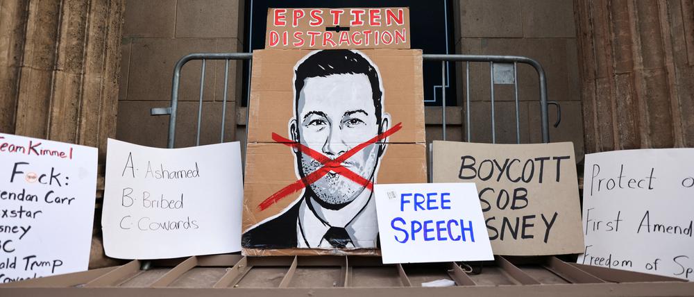 Signs are arranged during a protest at the El Capitan Entertainment Centre, where "Jimmy Kimmel Live!" was recorded for broadcast, following his suspension for remarks he made regarding Charlie Kirk’s assassination, on Hollywood Boulevard in Los Angeles, California, U.S. September 18, 2025. REUTERS/David Swanson