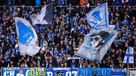 Die TSG Hoffenheim muss zwei Spielerberater wieder ins Stadion lassen.