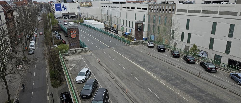 Tiburtiusbrücke in Berlin Steglitz baufällig