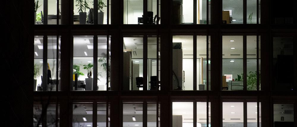 Wer schafft es in die Chefetage? Der Anteil Ostdeutscher steigt nur langsam. (Symbolbild)