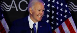 Der ehemalige US-Präsident Joe Biden hält am 15. April 2025 eine Rede.