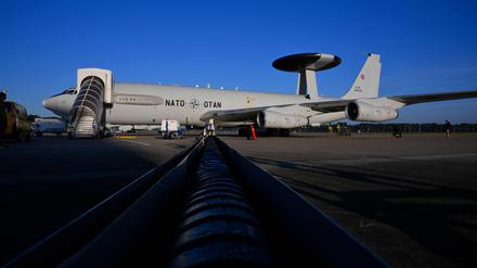 Ein AWACS (Airborne Warning and Control System)-Flugzeug der Nato zur Überwachung des polnischen Luftraums.