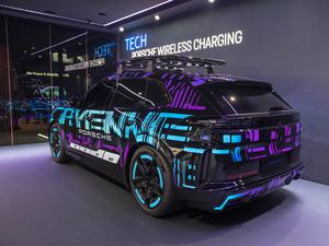 Porsche Cayenne Electric auf der IAA in München.