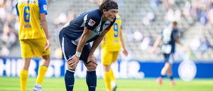 Völlig platt. Fabian Reese und Hertha BSC hatten gegen Paderborn am Ende nicht mehr genügend zuzusetzen. 