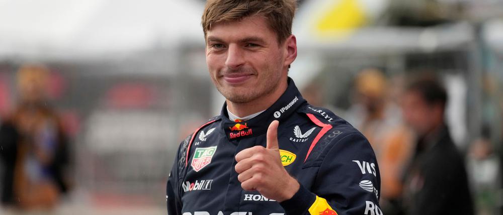 Keiner war schneller: Verstappen startet in Baku von der Pole.
