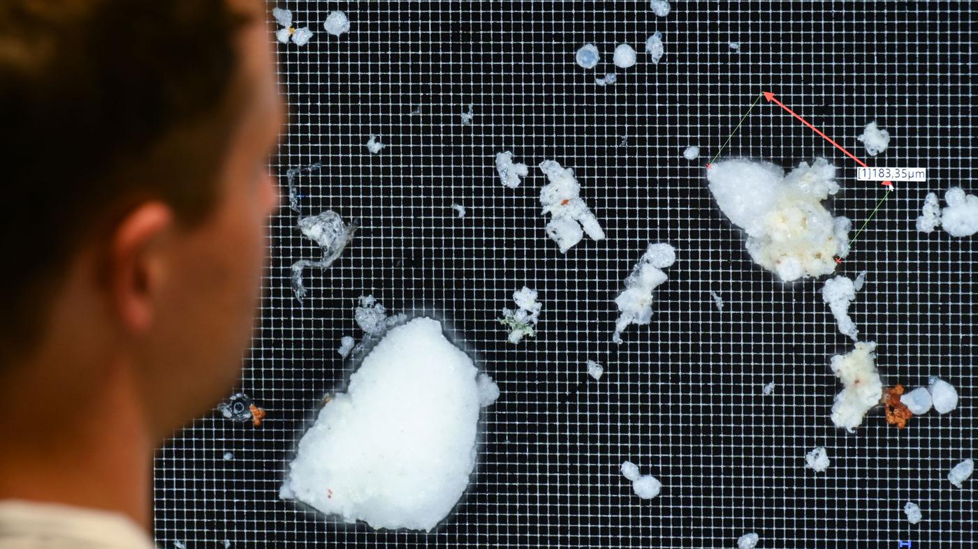 Kinder-und-Plastik-Unsichtbare-Chemikalien-schaden-ein-Leben-lang