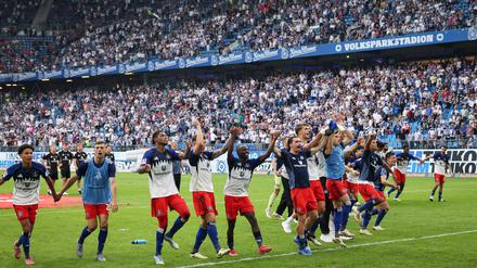 Durften endlich jubeln: die HSV-Spieler 