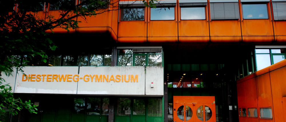 Das Diesterweg-Gymnasium im Wedding wird seit 15 Jahren parteienübergreifend der Verfall preisgegeben.