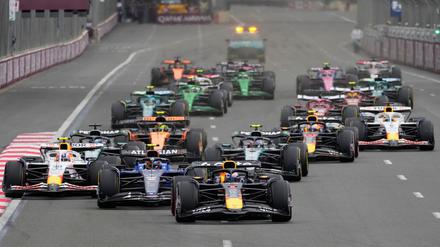 Max Verstappen holt im WM-Kampf auf.