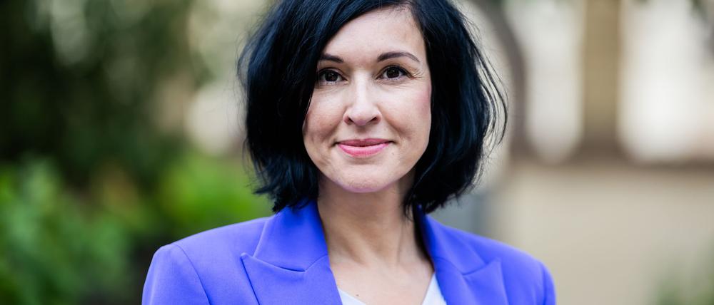 Die parteilose Kandidatin Noosha Aubel kommt bei der Oberbürgermeisterwahl in Potsdam in die Stichwahl. (Archivbild)