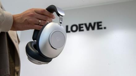 Loewe präsentiert seinen ersten Kopfhörer im Luxussegment.