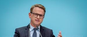 Carsten Linnemann, CDU-Generalsekretär, gibt nach den Gremiensitzungen seiner Partei im Konrad-Adenauer- Haus eine Pressekonferenz. 