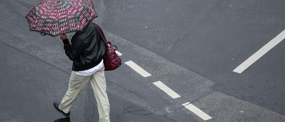 Mit Dauerregen in Teilen Deutschlands beginnt der Herbst. (Archivbild)