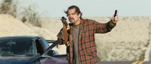 Der verhinderte Revolutionär Bob (Leonardo DiCaprio) muss seine Tochter vor weißen Nationalisten retten.